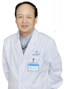 北京第六医院皮肤科主任刘寿全教授 会诊正式开始